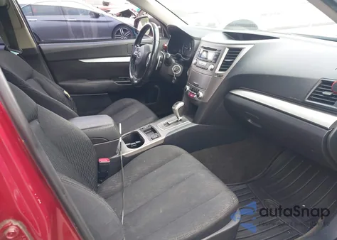 2012 Subaru Legacy 2.5I Premium из США, поврежденный, VIN 4S3BMBC69C3012630